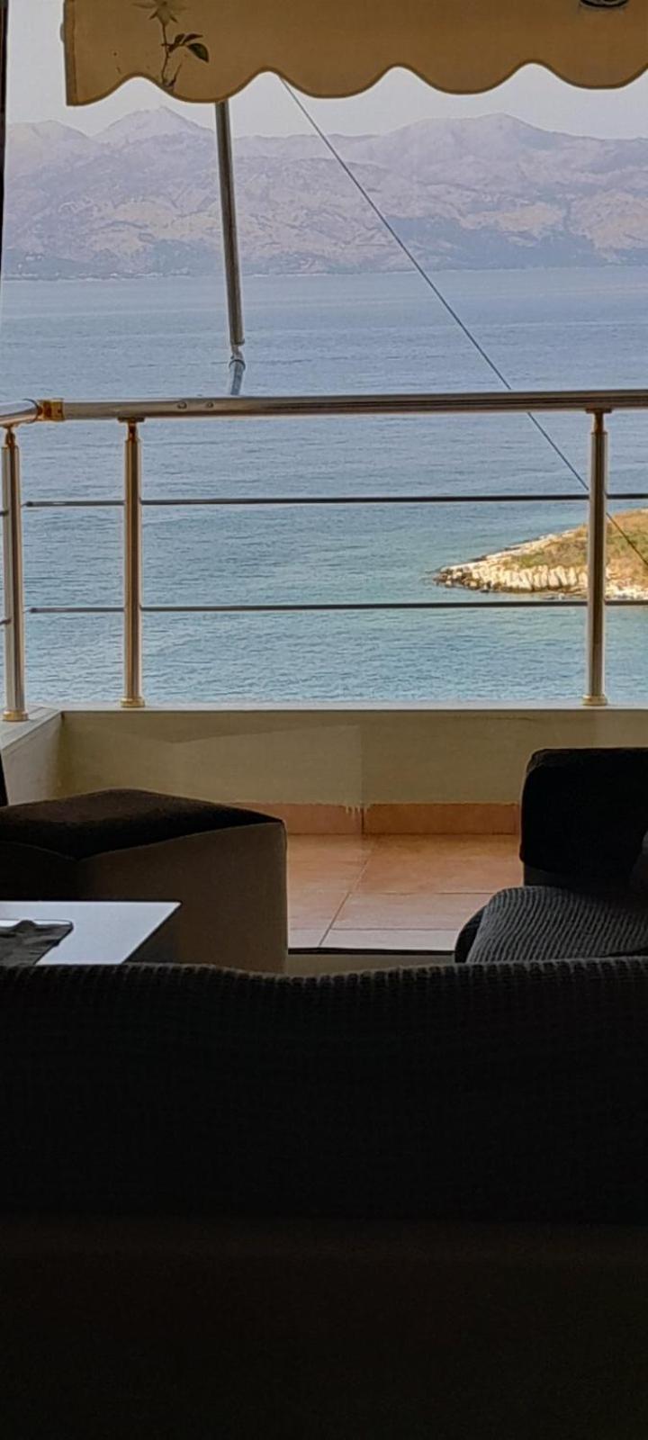 Cozy Sea Apartment Sarande Luaran gambar