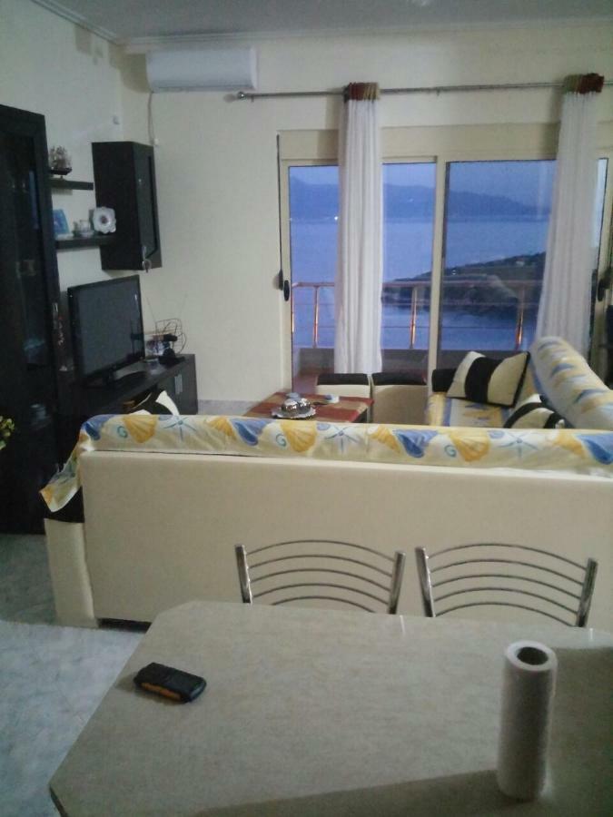 Cozy Sea Apartment Sarande Luaran gambar
