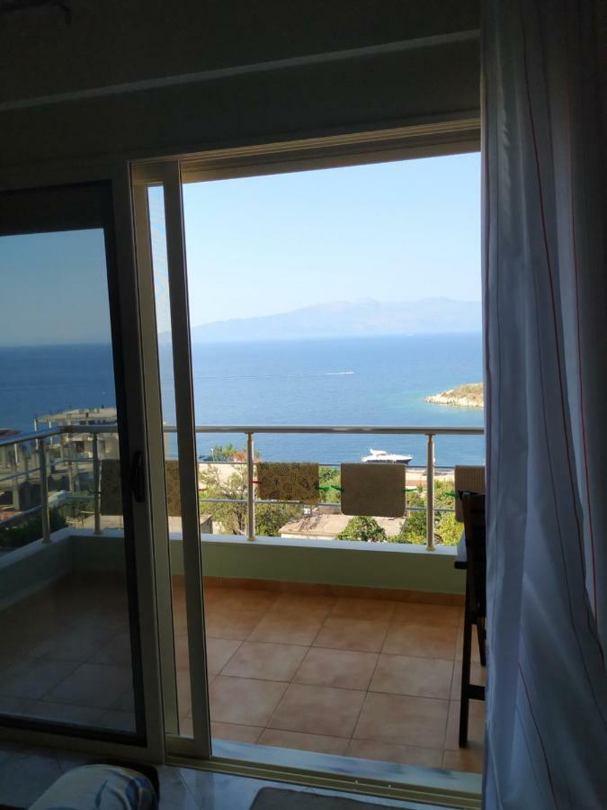 Cozy Sea Apartment Sarande Luaran gambar